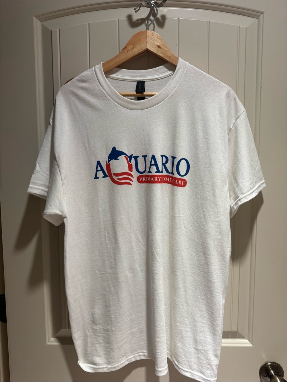 Gildan White Short Sleeve Tee with Blue and Red Aquario Logo